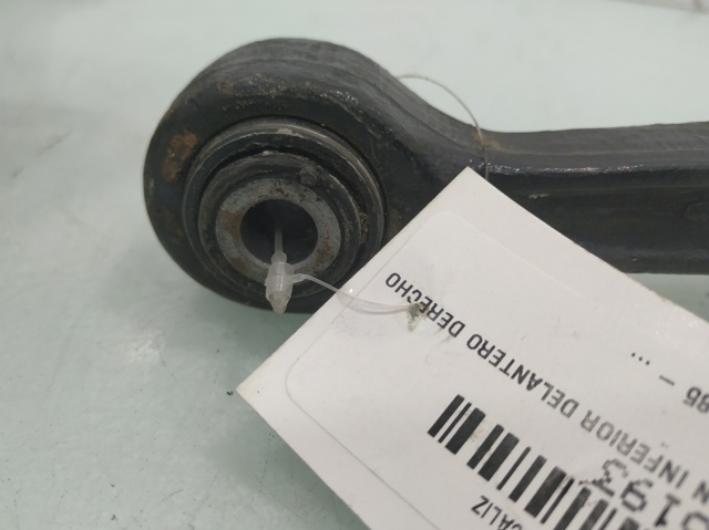 Wahacz zawieszenia przedniego dolny prawy 352134 PEUGEOT