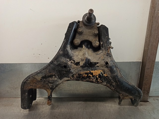 Wahacz zawieszenia przedniego dolny prawy 352180 OPEL