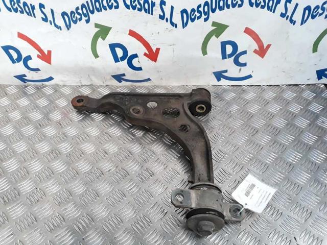 Wahacz zawieszenia przedniego dolny prawy 3521J3 PEUGEOT
