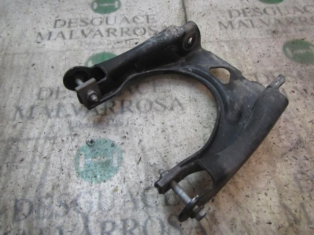Wahacz zawieszenia przedniego prawy górny Peugeot 407 6E