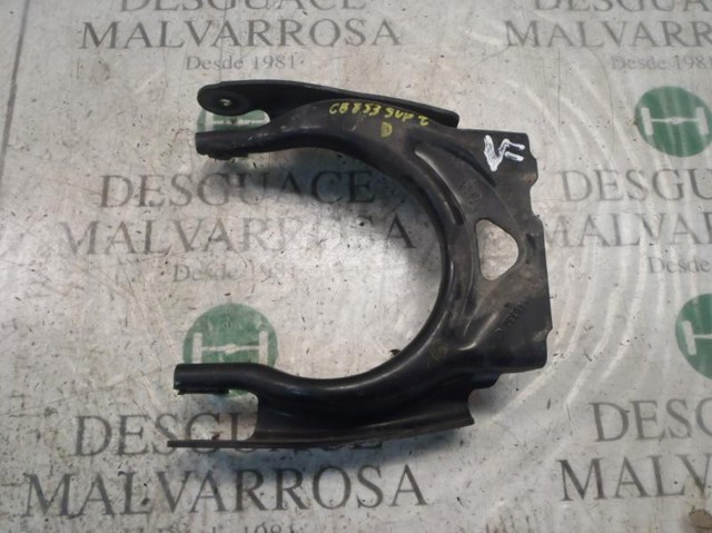 Wahacz zawieszenia przedniego prawy górny Peugeot 407 6E