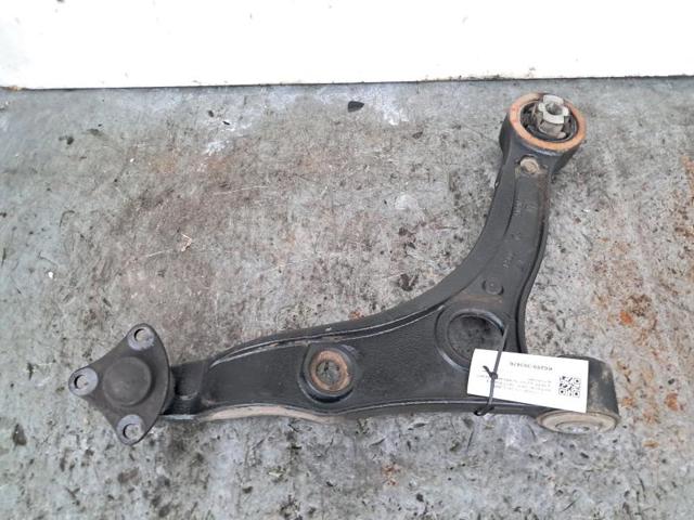 Wahacz zawieszenia przedniego dolny prawy 3521P1 PEUGEOT