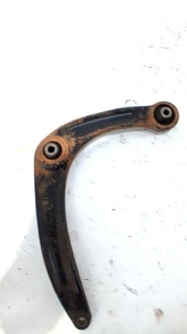 Wahacz zawieszenia przedniego dolny prawy 3521P3 PEUGEOT