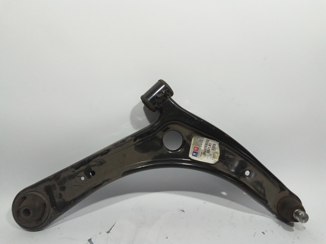 Wahacz zawieszenia przedniego dolny prawy 3521R1 PEUGEOT