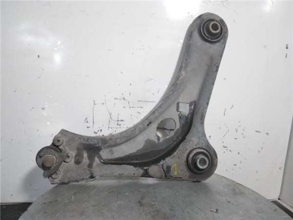 Wahacz zawieszenia przedniego dolny prawy 3521R2 PEUGEOT