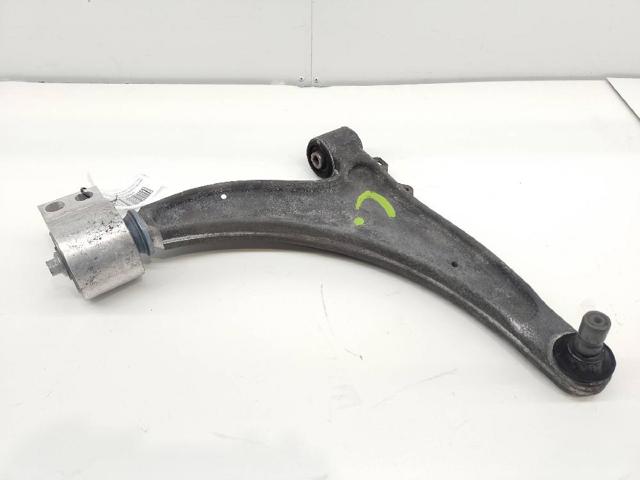 Wahacz zawieszenia przedniego dolny prawy 352870 OPEL