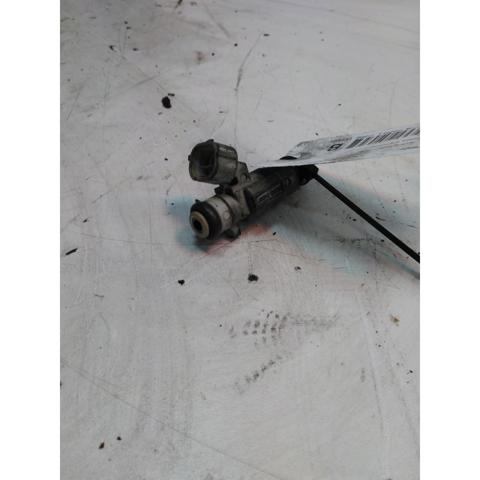 Wtryskiwacz paliwa 3531004000 HYUNDAI