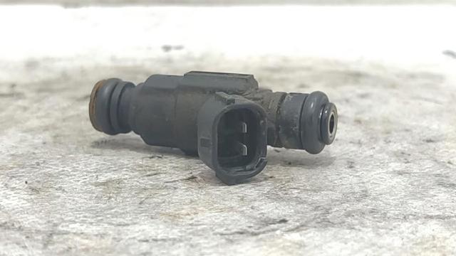 Wtryskiwacz paliwa 3531022600 HYUNDAI