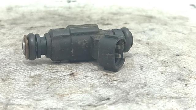 Wtryskiwacz paliwa 3531022600 HYUNDAI