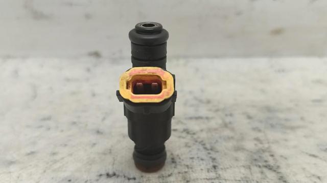 Wtryskiwacz paliwa 3531022600 HYUNDAI