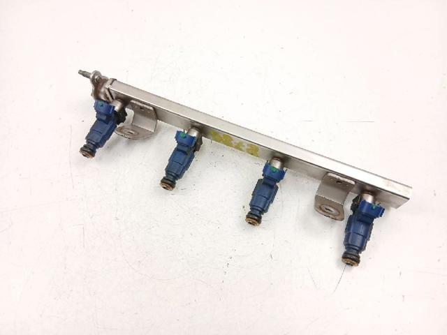 Wtryskiwacz paliwa 353102B000 HYUNDAI