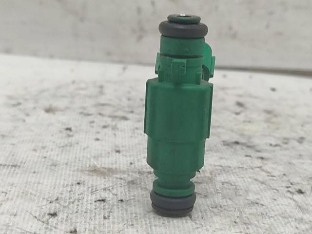 Wtryskiwacz paliwa Hyundai Sonata 4 EF