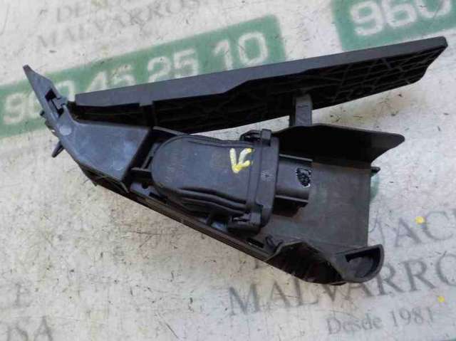 35406889819 BMW