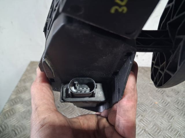 Pedał przyspieszenia (gazu) 35426790009 BMW