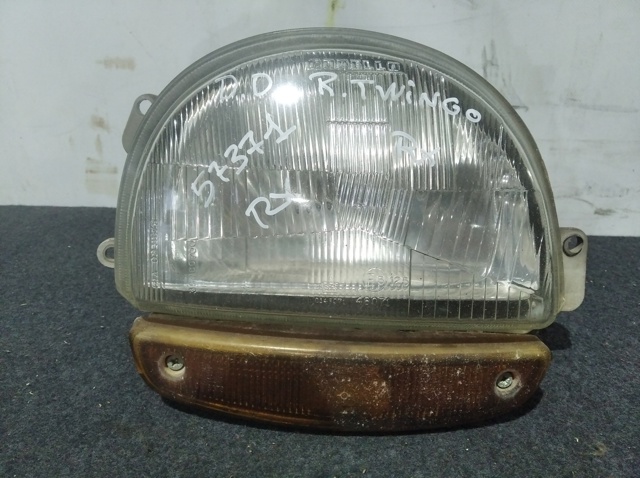 Reflektor prawy 35460748 RENAULT