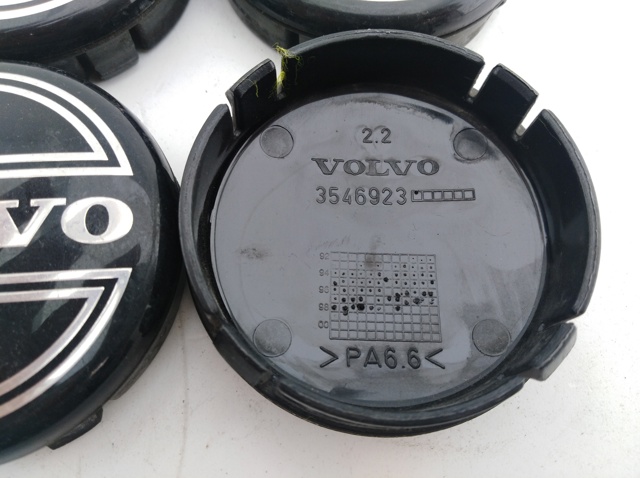 Kołpak do obręczy koła 3546923 VOLVO
