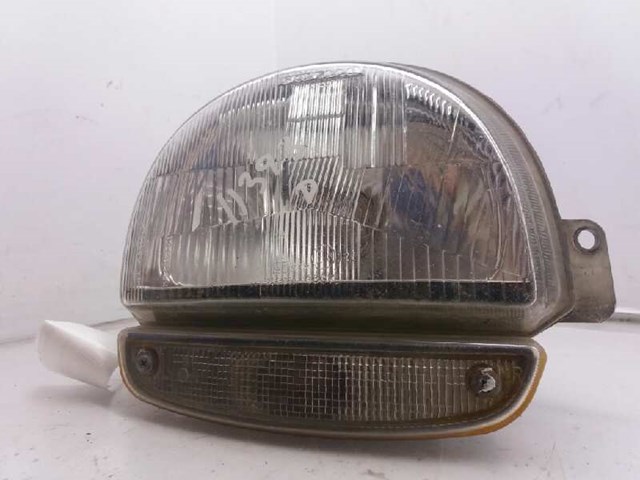 Reflektor lewy 35470748 RENAULT