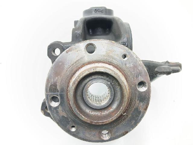 Czop (zwrotnica) przedni lewy 3557918 OPEL
