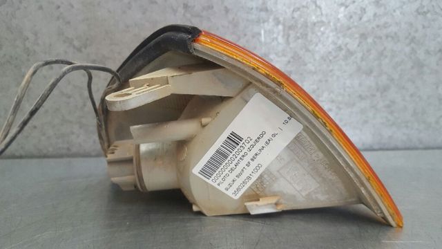 Kierunkowskaz lewy Suzuki Swift 2 AH, AJ