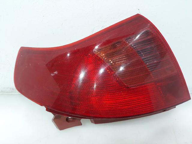 Lampa zespolona tylna prawa 3565062J00 SUZUKI