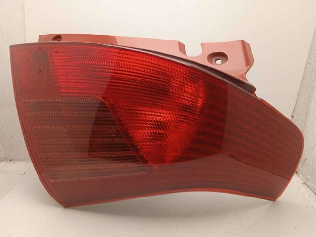 Lampa zespolona tylna prawa 3565062J00 SUZUKI