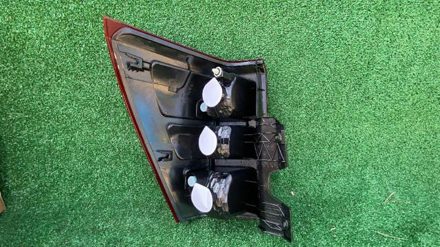 Lampa zespolona tylna prawa 3565065J21 SUZUKI
