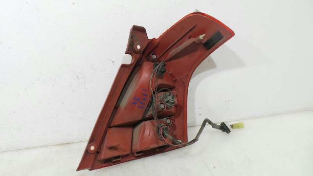 Lampa zespolona tylna lewa 3567062J00 SUZUKI