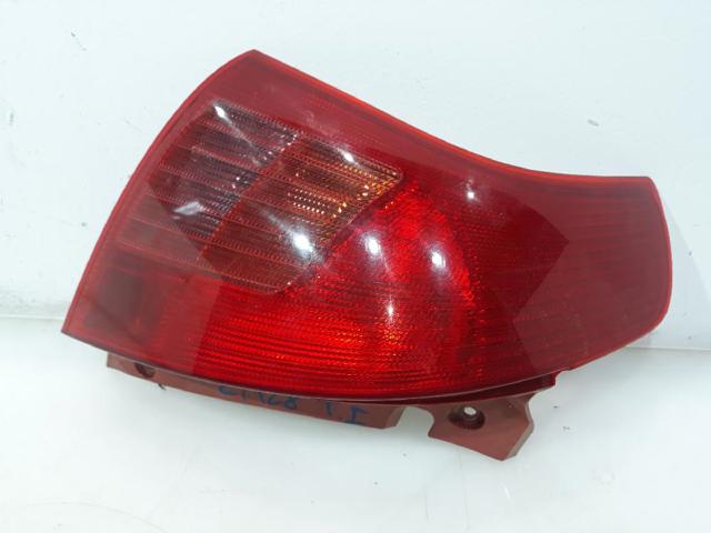 Lampa zespolona tylna lewa 3567062J00 SUZUKI