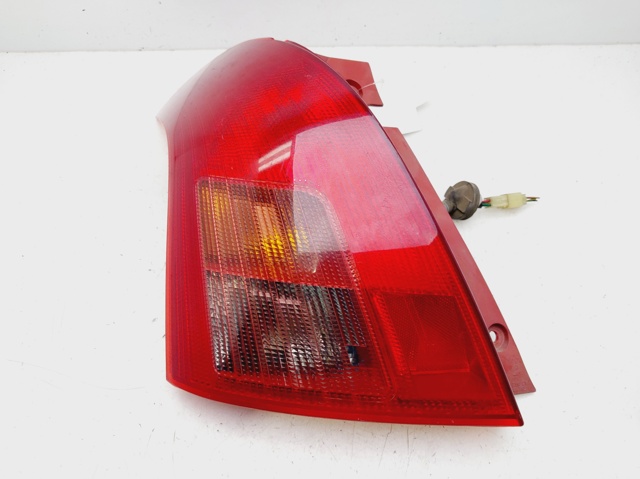 Lampa zespolona tylna lewa 3567062J00000 SUZUKI