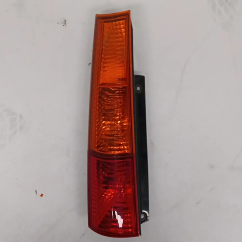Lampa zespolona tylna lewa 3567086G00 SUBARU