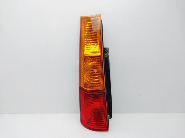 Lampa zespolona tylna lewa 3567086G00000 SUZUKI