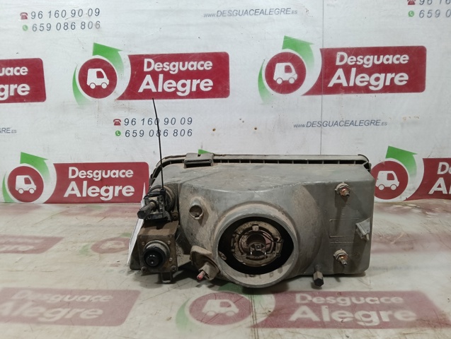 Reflektor prawy 35680748 FIAT