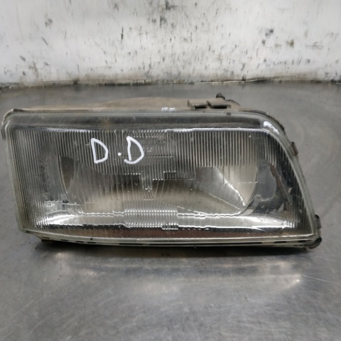 Reflektor prawy 35680748 FIAT