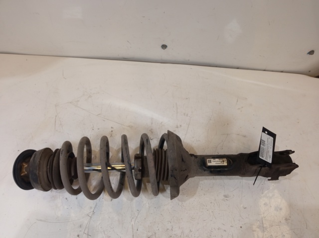 Amortyzator przedni 357413031Q VAG