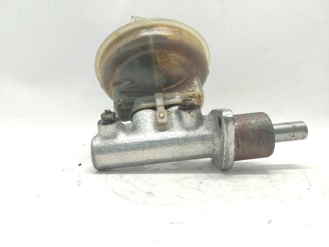 Główny cylinder hamulców 357611019B VAG