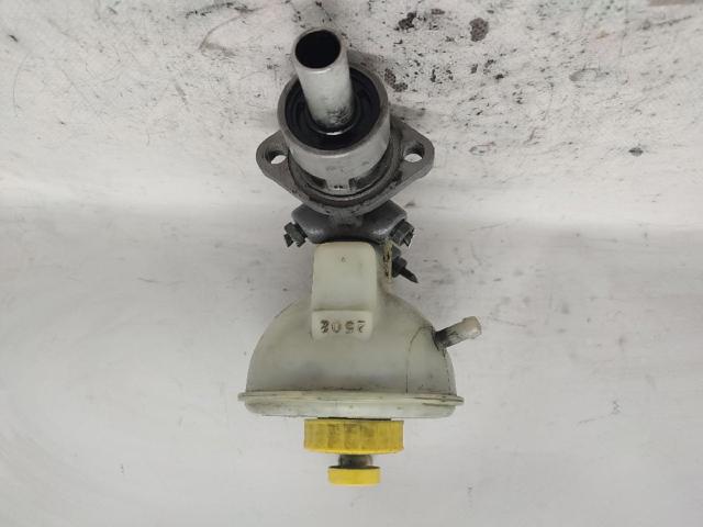 Główny cylinder hamulców 357611019B VAG