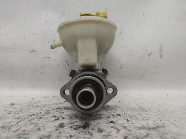 Główny cylinder hamulców 357611019B VAG