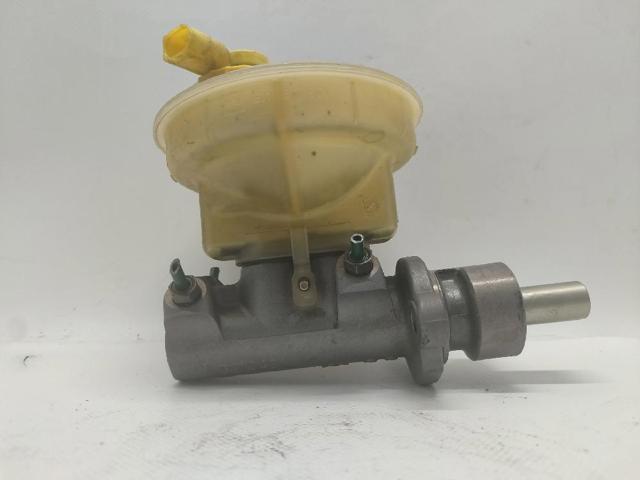 Główny cylinder hamulców 357611019B VAG