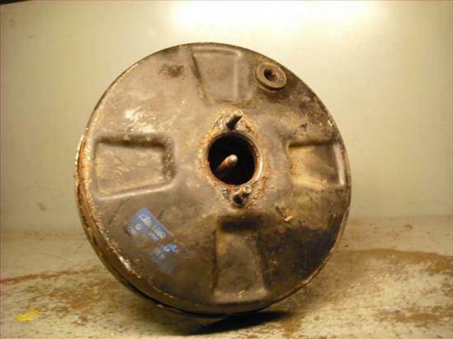 Wzmacniacz próżniowy hamulców Volkswagen Jetta 2 19E, 1G2, 165, 167