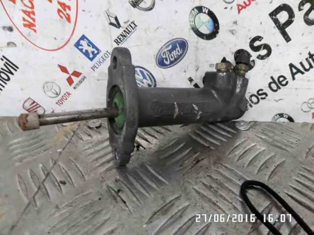Cylinder roboczy sprzęgła 357721261 VAG
