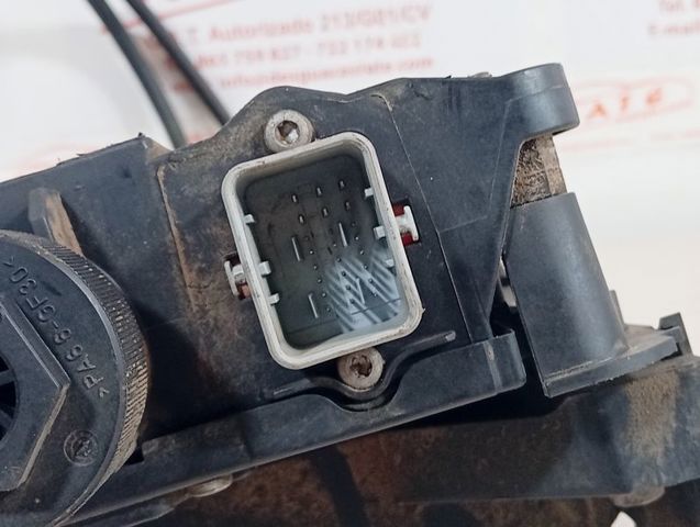 Sterownik elektromechanicznego hamulca postojowego (ręcznego) 360105231R RENAULT