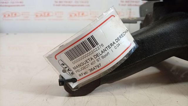 Czop (zwrotnica) przedni prawy 364797 PEUGEOT