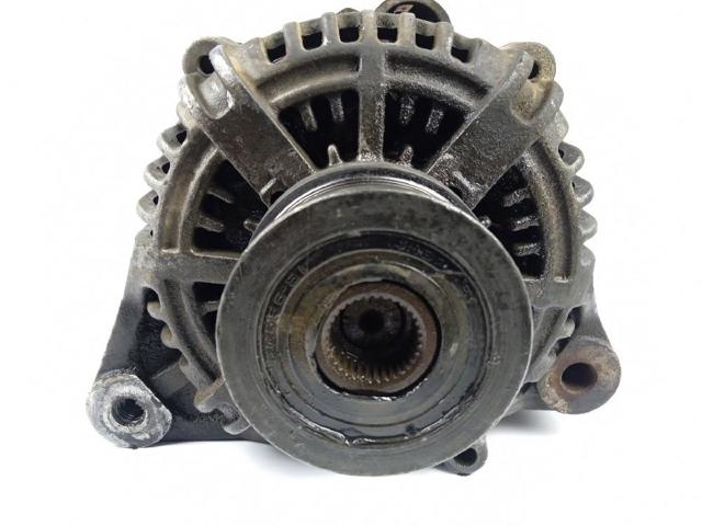 Alternator 3730027012 HYUNDAI