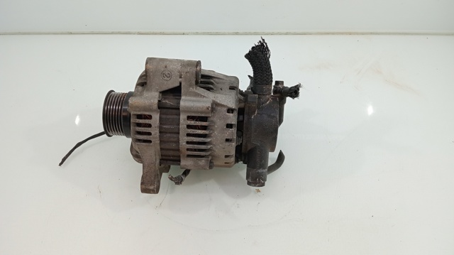 Alternator 3730027020 HYUNDAI