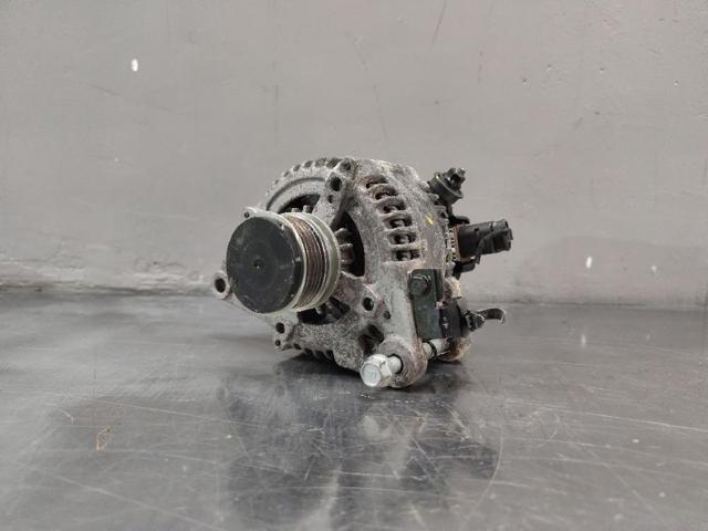 Alternator 373002A700 HYUNDAI