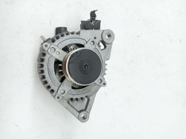Alternator 373002A700 HYUNDAI