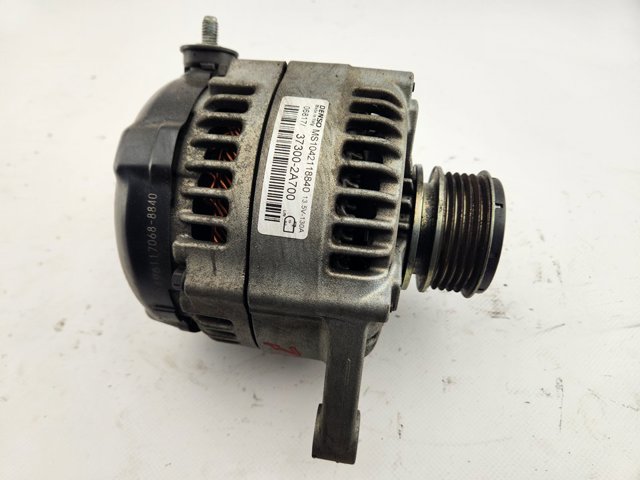 Alternator 373002A700 HYUNDAI