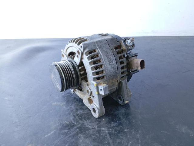Alternator 373002A700 HYUNDAI