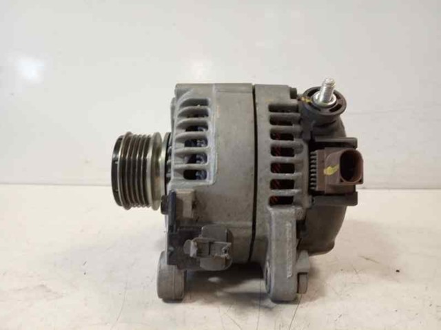 Alternator 373002A700 HYUNDAI