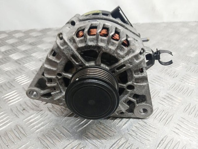 Alternator 373002A850 HYUNDAI